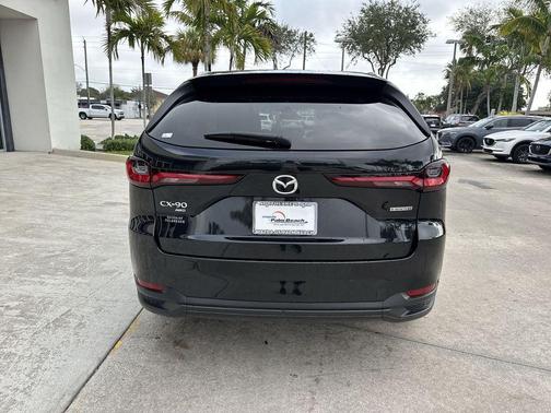2024 Mazda CX-90 Preferred Plus