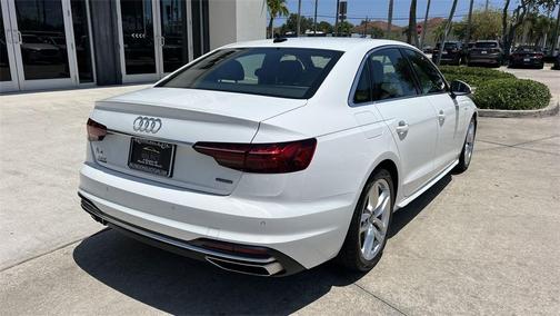 2023 Audi A4 45 S line Premium Plus