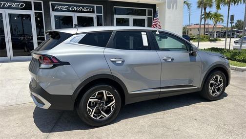 2024 Kia Sportage LX