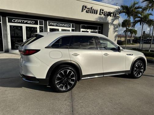 2024 Mazda CX-90 PHEV Premium Plus