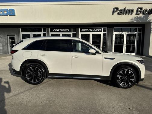 2024 Mazda CX-90 PHEV Premium Plus