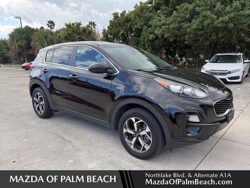 2022 Kia Sportage LX