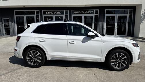 2023 Audi Q5 45 S line Premium Plus