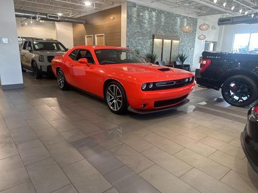 2022 Dodge Challenger R/T