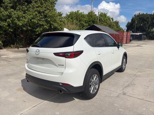 Rhodium White Metallic 2023 Mazda CX-5 2.5 S Select Package
