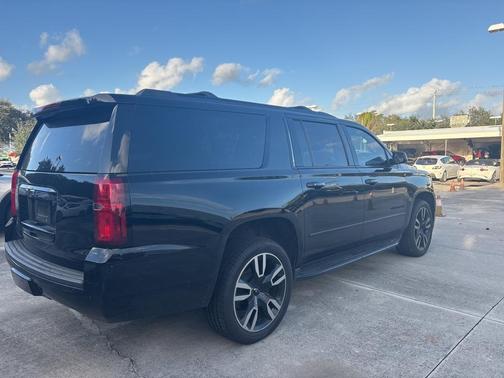 2019 Chevrolet Suburban Premier