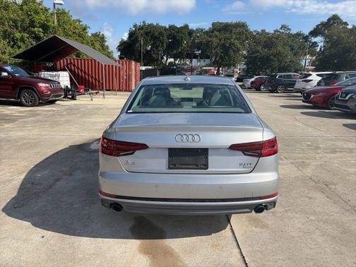 Florett Silver Metallic 2018 Audi A4 2.0T ultra Premium