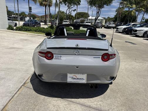 Aero Gray Metallic 2026 Mazda MX-5 Miata Club