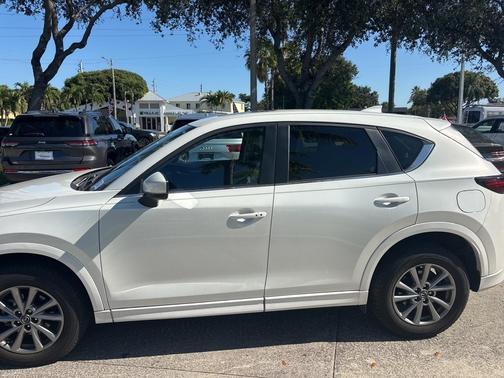 2024 Mazda CX-5 2.5 S Preferred Package