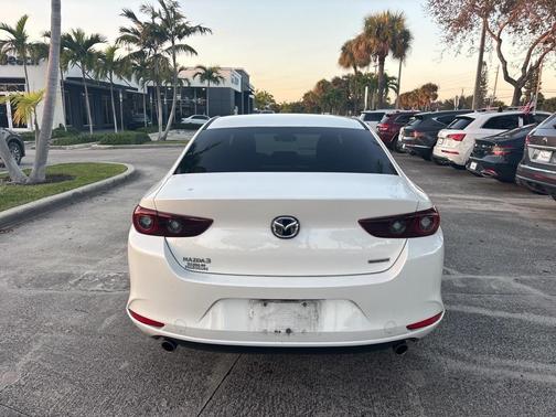 2023 Mazda Mazda3 FWD w/Select Package