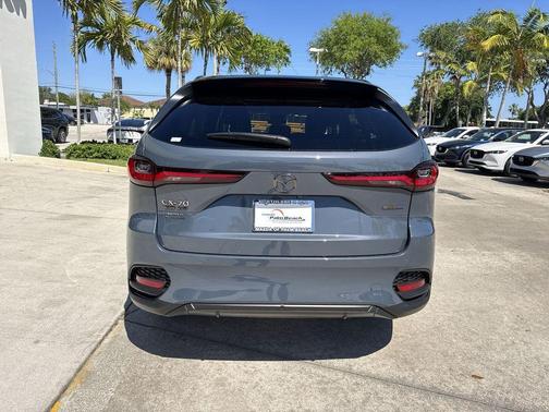 Polymetal Gray Metallic 2026 Mazda CX-70 SC