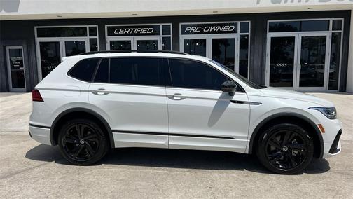 2023 Volkswagen Tiguan 2.0T SE R-Line Black