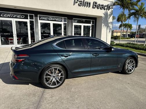 2024 Genesis G70 2.5T