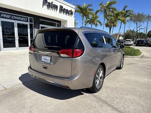 2017 Chrysler Pacifica Limited