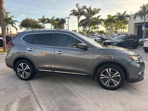 2018 Nissan Rogue SL