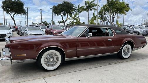 Photo 5 of 57 of 1973 Lincoln Continental