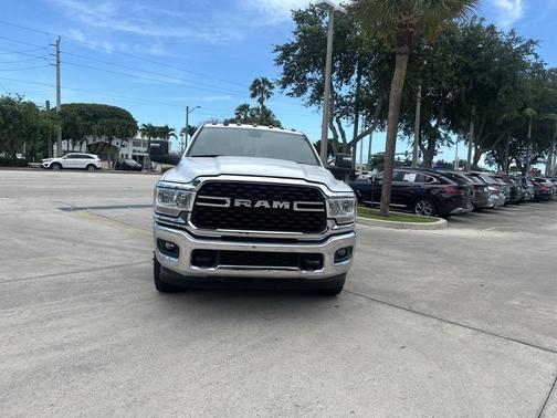 2024 RAM 3500 Big Horn