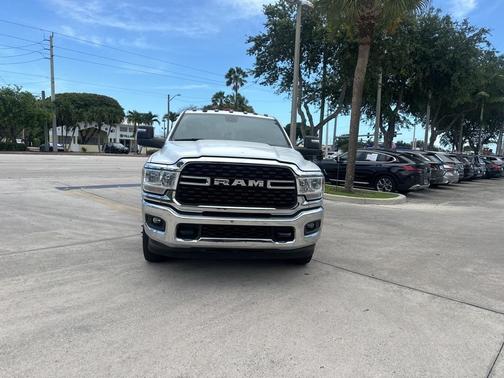 2024 RAM 3500 Big Horn
