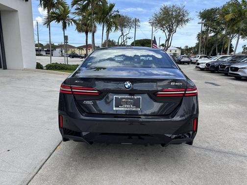 2025 BMW 540 i xDrive