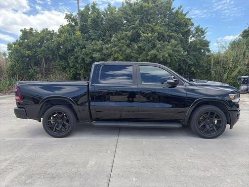 Diamond Black 2022 RAM 1500 Laramie