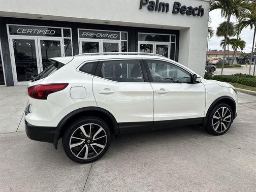 2017 Nissan Rogue Sport SL