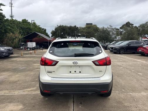 2017 Nissan Rogue Sport SL