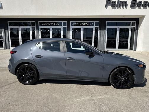 2024 Mazda Mazda3 2.5 S Carbon Edition