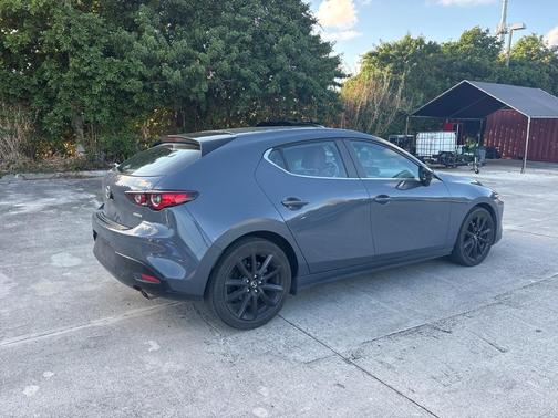 2024 Mazda Mazda3 2.5 S Carbon Edition