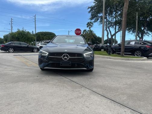 2025 Mercedes-Benz CLA 250 Base 4MATIC
