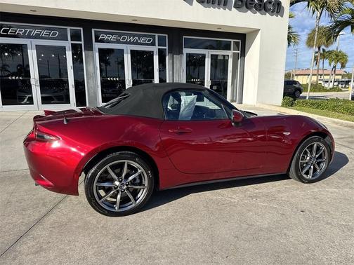 2022 Mazda MX-5 Miata Grand Touring