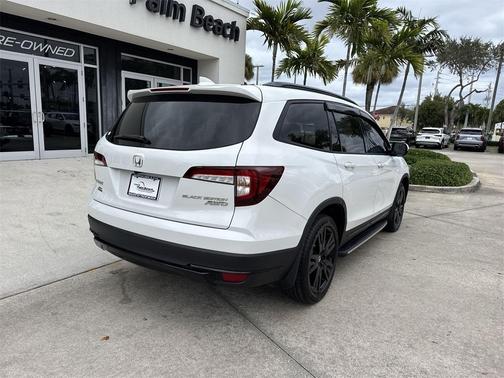 2021 Honda Pilot Black Edition