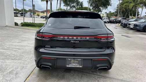 2024 Porsche Macan Base