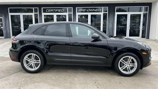 2024 Porsche Macan Base