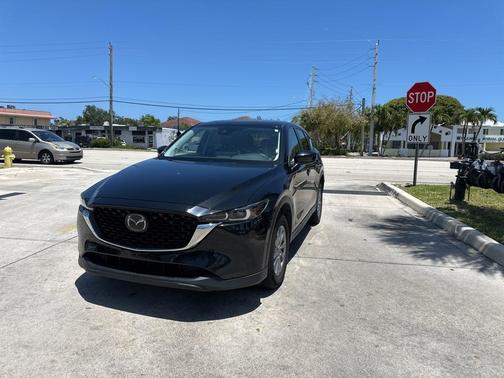 2023 Mazda CX-5 2.5 S Preferred Package