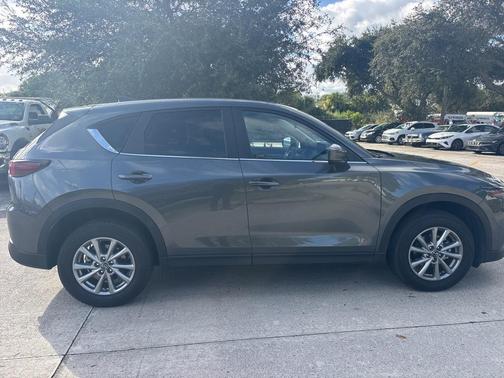2023 Mazda CX-5 2.5 S Preferred Package