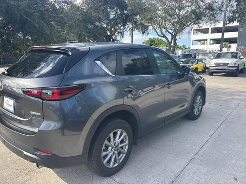 2023 Mazda CX-5 2.5 S Preferred Package
