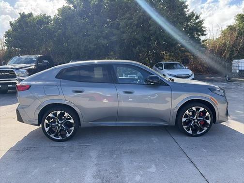 2025 BMW X2 xDrive28i