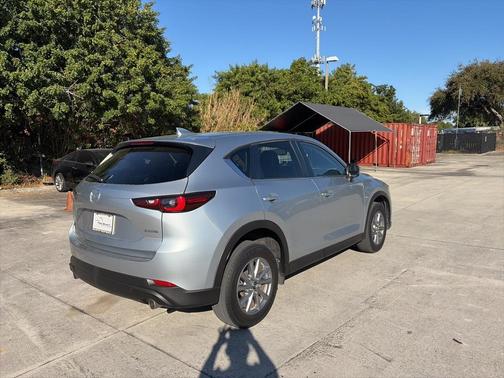 2023 Mazda CX-5 2.5 S Preferred Package