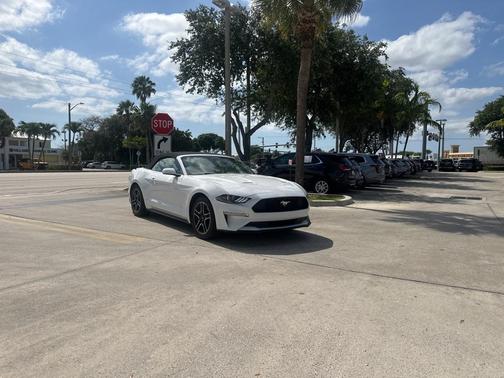 2022 Ford Mustang EcoBoost Premium