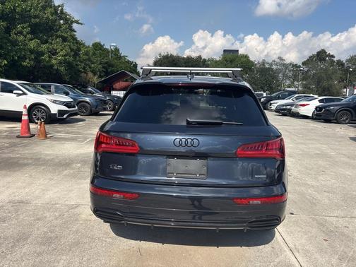2020 Audi Q5 40 Premium Plus