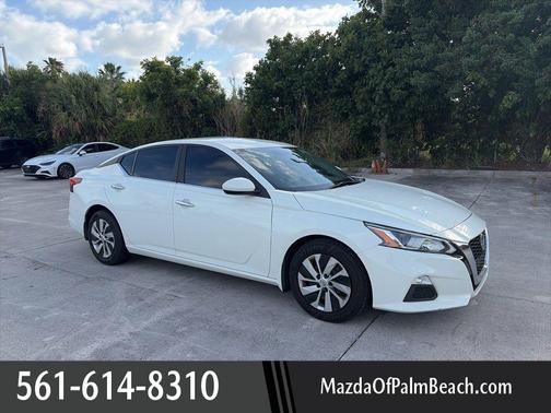 Glacier White 2020 Nissan Altima 2.5 S