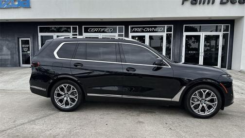 2023 BMW X7 xDrive40i