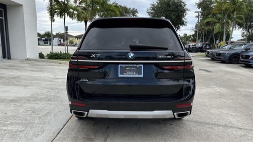 2023 BMW X7 xDrive40i