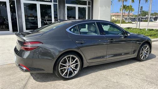 2024 Genesis G70 2.5T