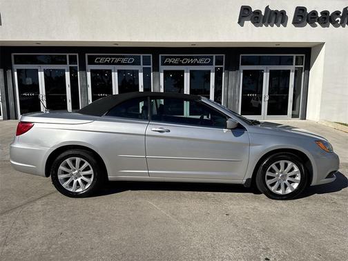 2011 Chrysler 200 Touring