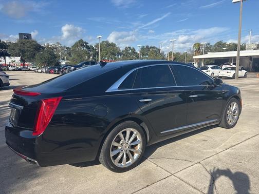2013 Cadillac XTS Luxury