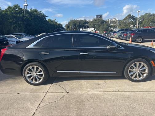 2013 Cadillac XTS Luxury