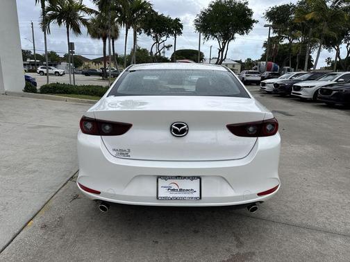 Snowflake White Pearl 2026 Mazda Mazda3 FWD w/Preferred Package