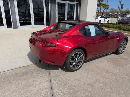 2023 Mazda MX-5 Miata RF Grand Touring