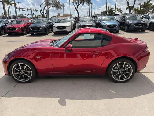 2023 Mazda MX-5 Miata RF Grand Touring
